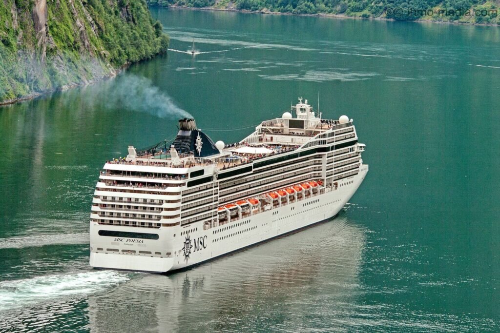 كروز شمال أوروبا MSC Poesia