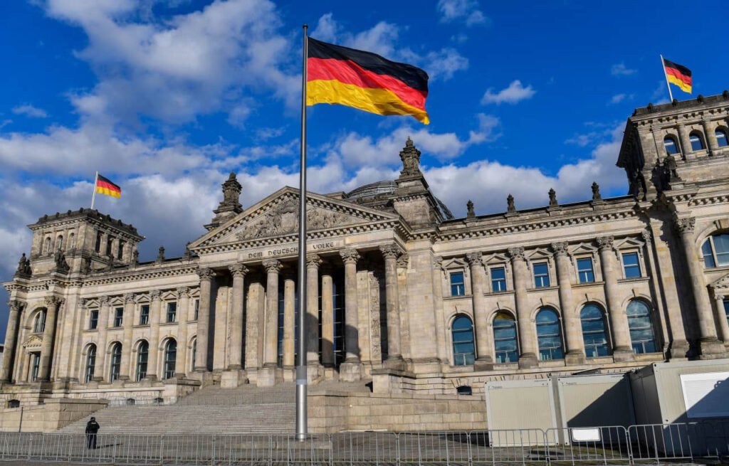 امستردام برلين و براغ - برنامج سياحي من مدارات للسفر والسياحة