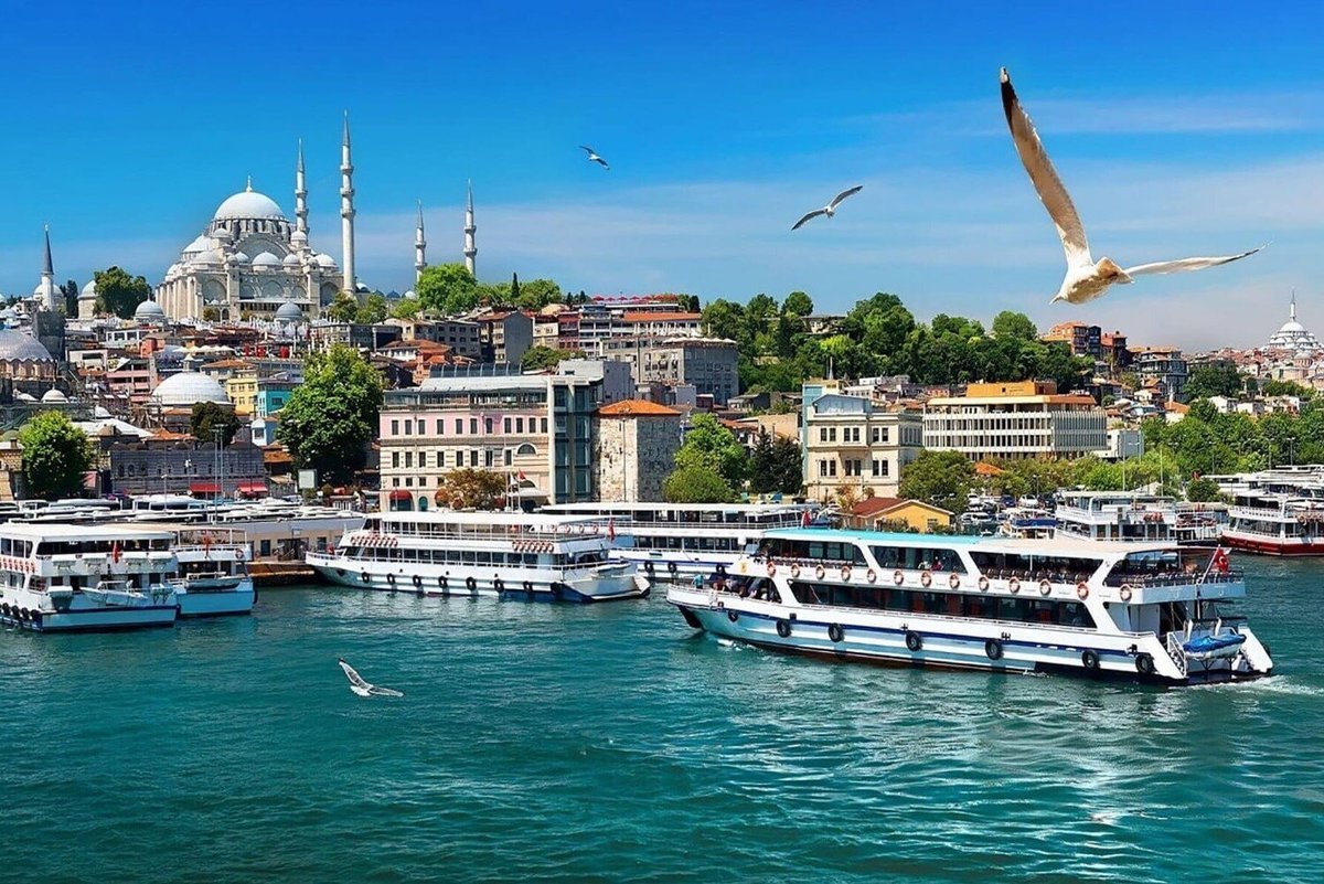 إسطنبول وأنطاليا