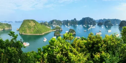 السفر إلى فيتنام