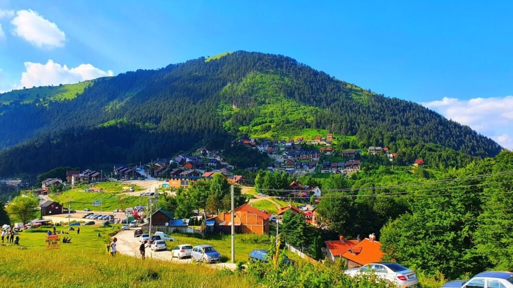 ألبانيا (تيرانا ، شكودرا)