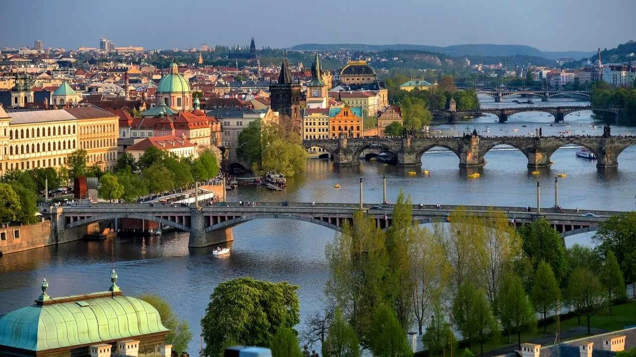 رحلة زاكوباني كراكوف وفيينا