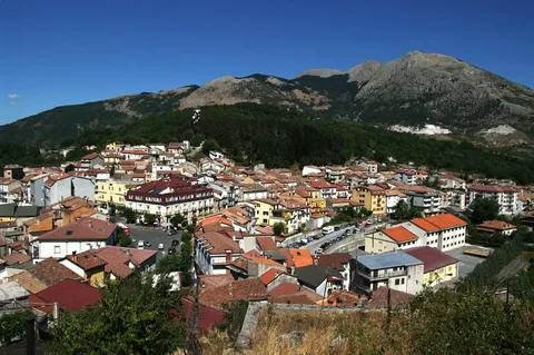 الريف الإيطالي وساحل بورتوفينو