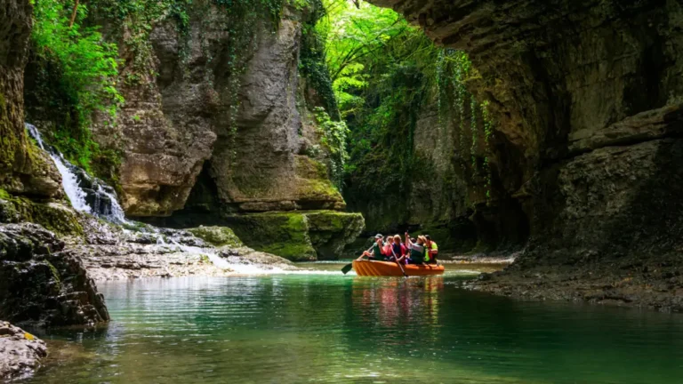 السياحة في جورجيا للعوائل مارس