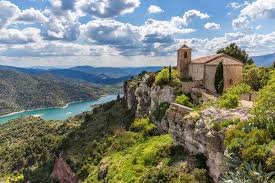 المدن السياحية في اسبانيا