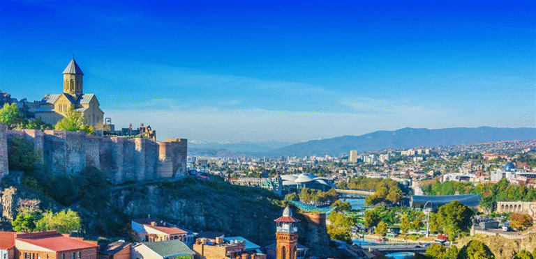 اماكن سياحه الشباب في جورجيا