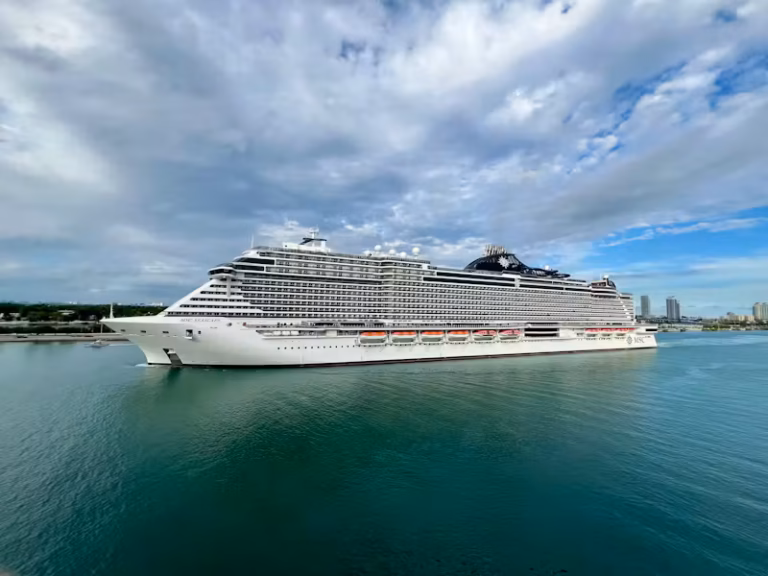 MSC و Royal Caribbean